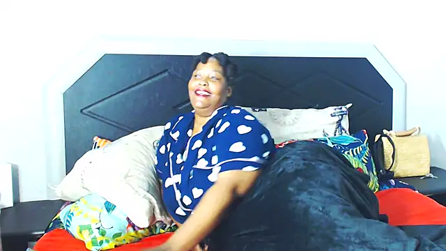 Bulkyyass online show from 07-03-26, 02:56