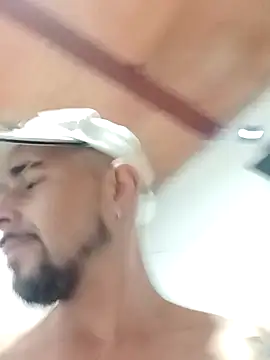 Snapshot of fire_menxxx001 chatting on 01-13-25, 03:15 fire menxxx001 online show from 01-13-25, 03:15