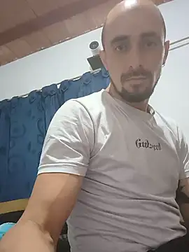 fire menxxx001 online show from 07-09-26, 10:47