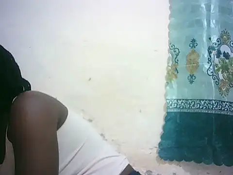 Snapshot of ebony_valleria chatting on 07-16-26, 06:08 ebony valleria online show from 07-16-26, 06:08