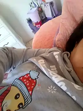 Snapshot of KasiaVenus_ chatting on 01-05-25, 12:42 KasiaVenus online show from 01-05-25, 12:42