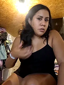 Snapshot of KasiaVenus_ chatting on 02-12-25, 04:01 KasiaVenus online show from 02-12-25, 04:01