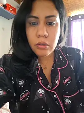 Snapshot of KasiaVenus_ chatting on 10-31-25, 12:39 KasiaVenus online show from 10-31-25, 12:39