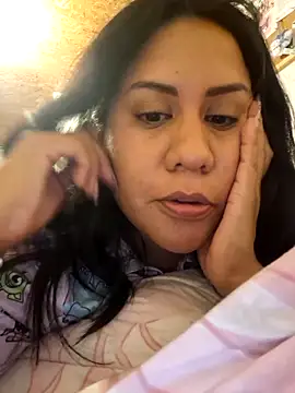 Snapshot of KasiaVenus_ chatting on 11-05-25, 03:17 KasiaVenus online show from 11-05-25, 03:17