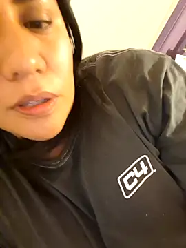 Snapshot of KasiaVenus_ chatting on 11-14-25, 04:11 KasiaVenus online show from 11-14-25, 04:11