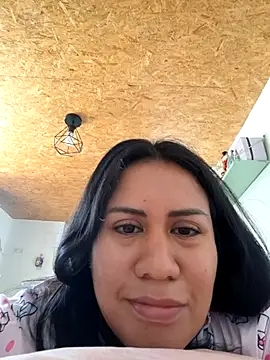 Snapshot of KasiaVenus_ chatting on 12-05-25, 01:31 KasiaVenus online show from 12-05-25, 01:31