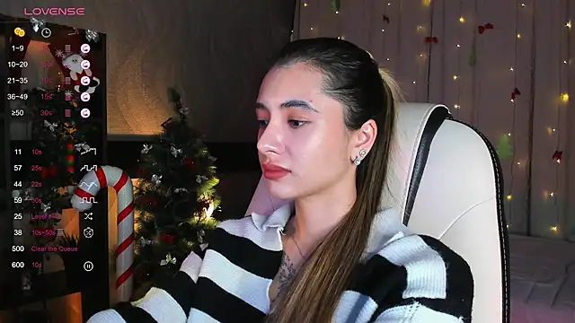 DarlaLike online show from 12-18-25, 03:45