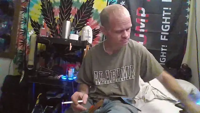 Snapshot of jaxx12369 chatting on 10-25-25, 05:48 jaxx12369 online show from 10-25-25, 05:48