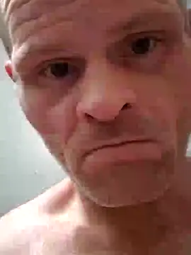 Snapshot of jaxx12369 chatting on 10-26-25, 06:58 jaxx12369 online show from 10-26-25, 06:58