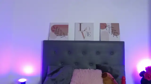 madisex s online show from 02-22-26, 02:24