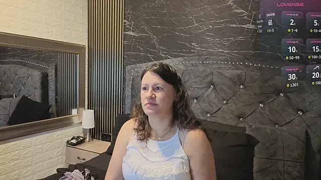 charlotte  G online show from 03-28-26, 10:59