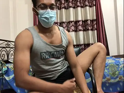 Snapshot of Zeuhorny chatting on 06-07-26, 05:27 Zeuhorny online show from 06-07-26, 05:27