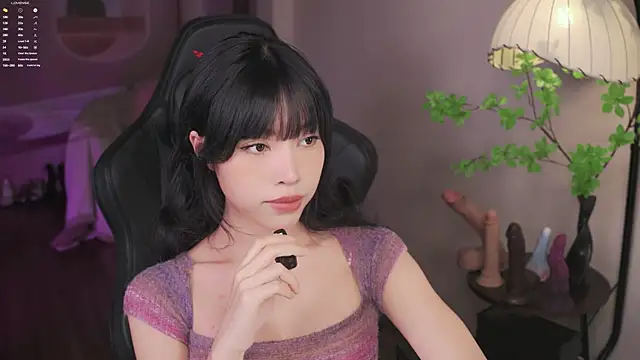 Miuzxc online show from 01-12-26, 11:26