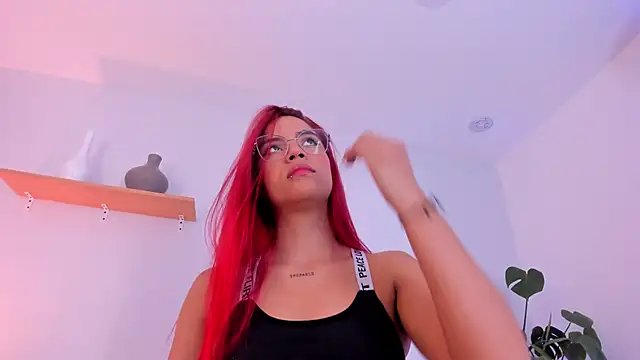 Snapshot of Scarlett_Morgan_ chatting on 02-06-25, 07:29 Scarlett Morgan online show from 02-06-25, 07:29