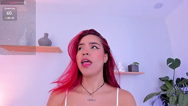 Snapshot of Scarlett_Morgan_ chatting on 02-07-25, 07:17 Scarlett Morgan online show from 02-07-25, 07:17