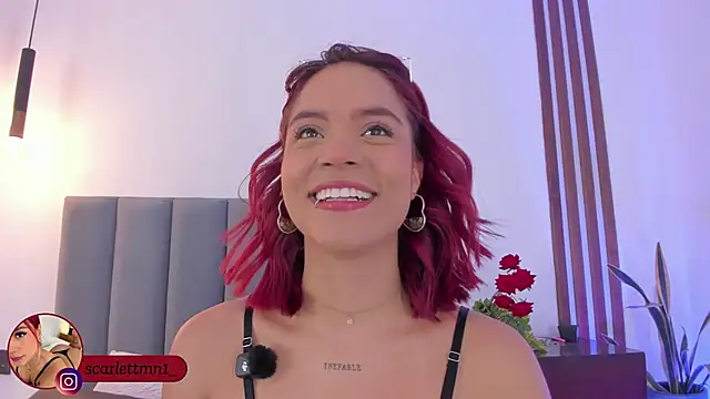 Snapshot of Scarlett_Morgan_ chatting on 12-17-25, 07:53 Scarlett Morgan online show from 12-17-25, 07:53