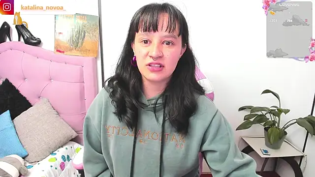Snapshot of Katalina_novoa chatting on 05-26-26, 02:07 Katalina novoa online show from 05-26-26, 02:07
