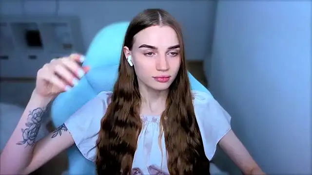 StellaLawless online show from 09-27-25, 08:36