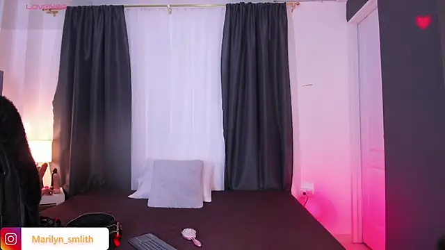 Snapshot of MarilynSmIith chatting on 09-22-25, 11:12 MarilynSmIith online show from 09-22-25, 11:12