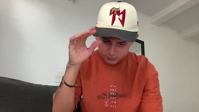 Snapshot of bob_petterson chatting on 01-26-25, 08:56 bob petterson online show from 01-26-25, 08:56