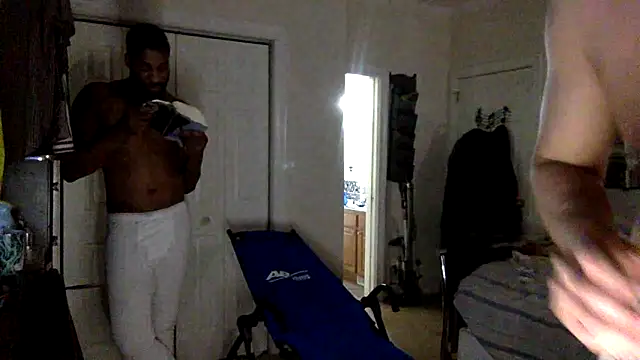 TheOnlyTwinTowers online show from 03-04-25, 07:19