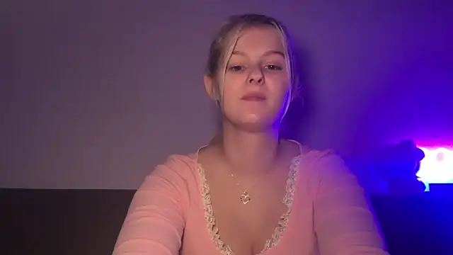 Allylove03 online show from 01-31-26, 09:57