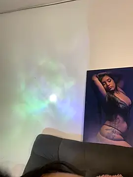 Snapshot of Sheeryl__ chatting on 09-12-25, 09:37 Sheeryl online show from 09-12-25, 09:37