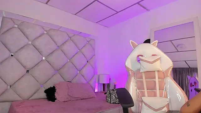 alessiaferry online show from 02-04-26, 08:36