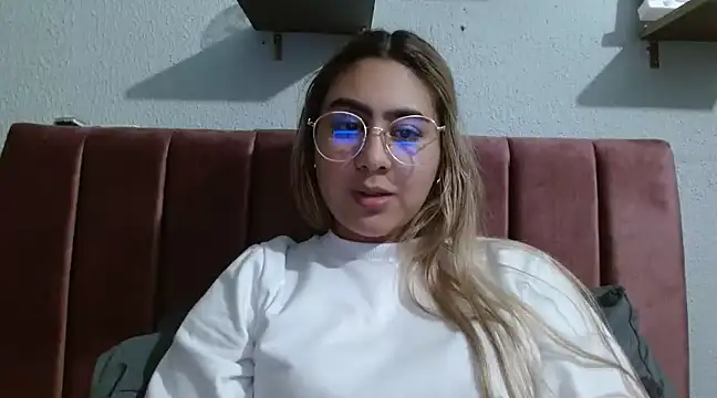 Miabonnett  online show from 01-29-25, 10:53