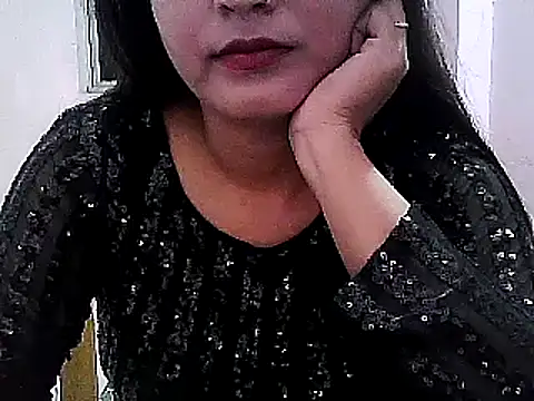 Snapshot of Model-Tanya chatting on 01-24-25, 02:41 Model-Tanya online show from 01-24-25, 02:41