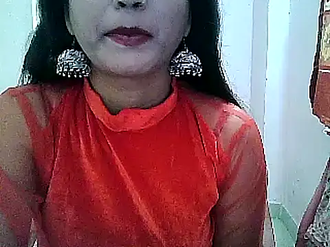 Snapshot of Model-Tanya chatting on 01-31-25, 07:29 Model-Tanya online show from 01-31-25, 07:29