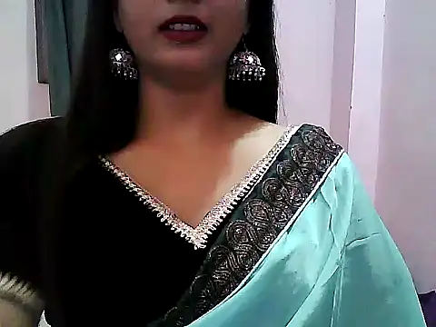 Snapshot of Model-Tanya chatting on 02-05-25, 01:22 Model-Tanya online show from 02-05-25, 01:22