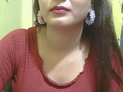 Snapshot of Model-Tanya chatting on 02-11-25, 08:58 Model-Tanya online show from 02-11-25, 08:58