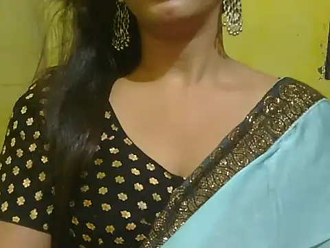 Snapshot of Model-Tanya chatting on 02-13-25, 10:55 Model-Tanya online show from 02-13-25, 10:55