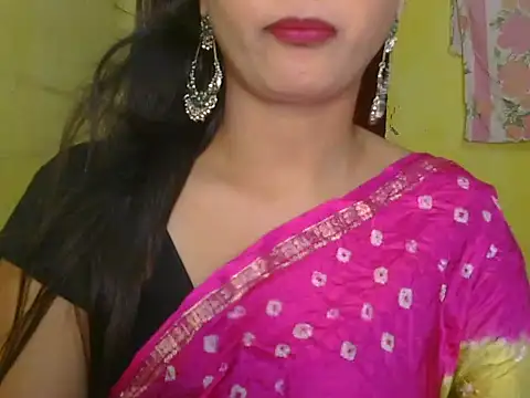 Snapshot of Model-Tanya chatting on 02-18-25, 06:26 Model-Tanya online show from 02-18-25, 06:26