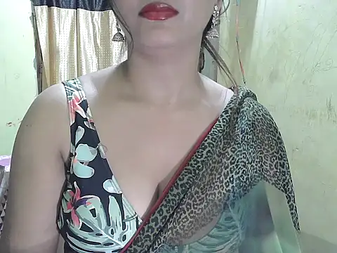 Snapshot of Model-Tanya chatting on 10-25-25, 06:57 Model-Tanya online show from 10-25-25, 06:57