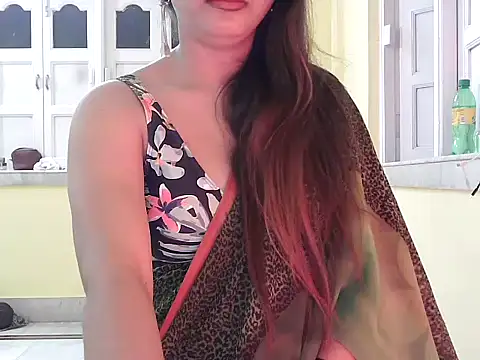 Snapshot of Model-Tanya chatting on 11-08-25, 07:12 Model-Tanya online show from 11-08-25, 07:12