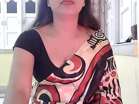 Snapshot of Model-Tanya chatting on 11-19-25, 05:02 Model-Tanya online show from 11-19-25, 05:02