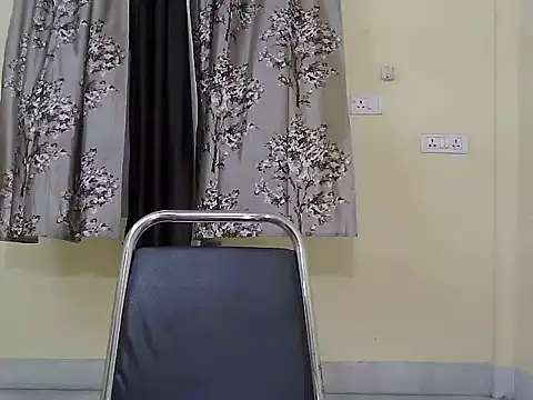 Model-Tanya online show from 05-17-26, 06:15