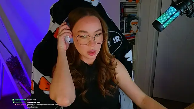 Emili1- online show from 03-19-25, 02:13