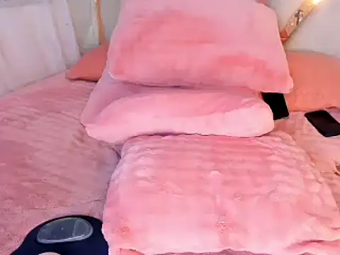 Snapshot of _Andyy__ chatting on 03-16-25, 10:53 Andyy online show from 03-16-25, 10:53