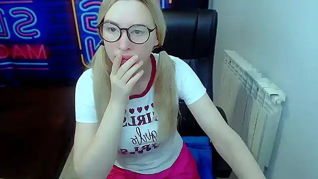 kerakiss877 online show from 02-25-25, 08:19