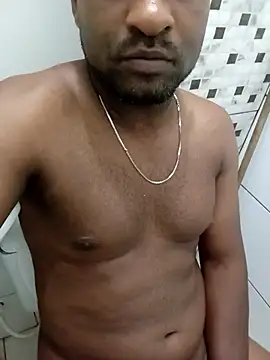 Snapshot of Beto0815 chatting on 02-21-26, 12:11 Beto0815 online show from 02-21-26, 12:11