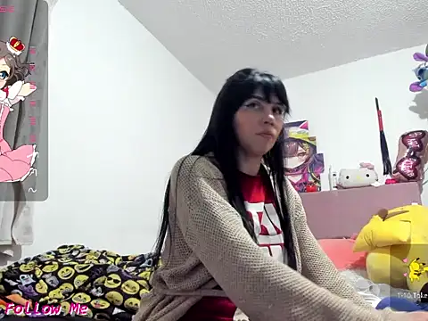 Snapshot of seduction_party chatting on 10-31-25, 12:11 seduction party online show from 10-31-25, 12:11