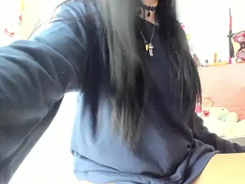 Snapshot of seduction_party chatting on 11-15-25, 08:38 seduction party online show from 11-15-25, 08:38