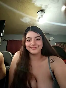 Carandrew online show from 04-11-26, 04:17