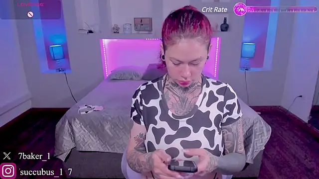 ViolettaBaker  online show from 03-13-25, 07:39