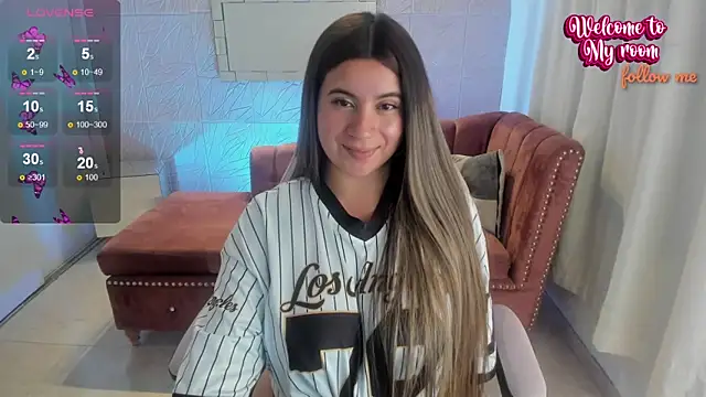 Snapshot of sweet_alice_m chatting on 01-20-25, 02:03 sweet alice m online show from 01-20-25, 02:03