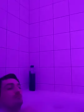 Wesleymodel online show from 01-08-26, 09:50