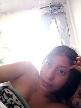 Snapshot of IssaandNeron_sex chatting on 01-06-26, 05:05 IssaandNeron sex online show from 01-06-26, 05:05